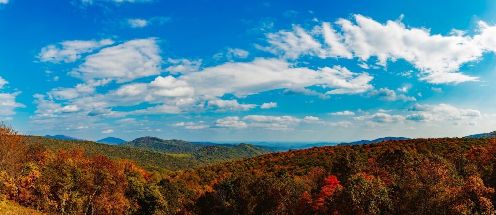 Shenandoah valley, Virginia, Blue ridge image. Free for use.